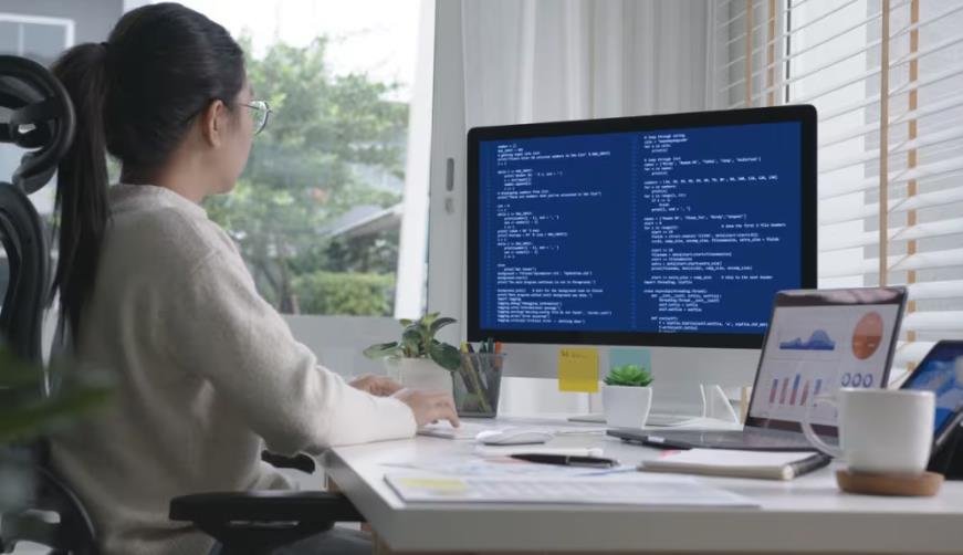 顺庆区企业数字化解决方案:机器学习赋能商业模式升级的核心路径